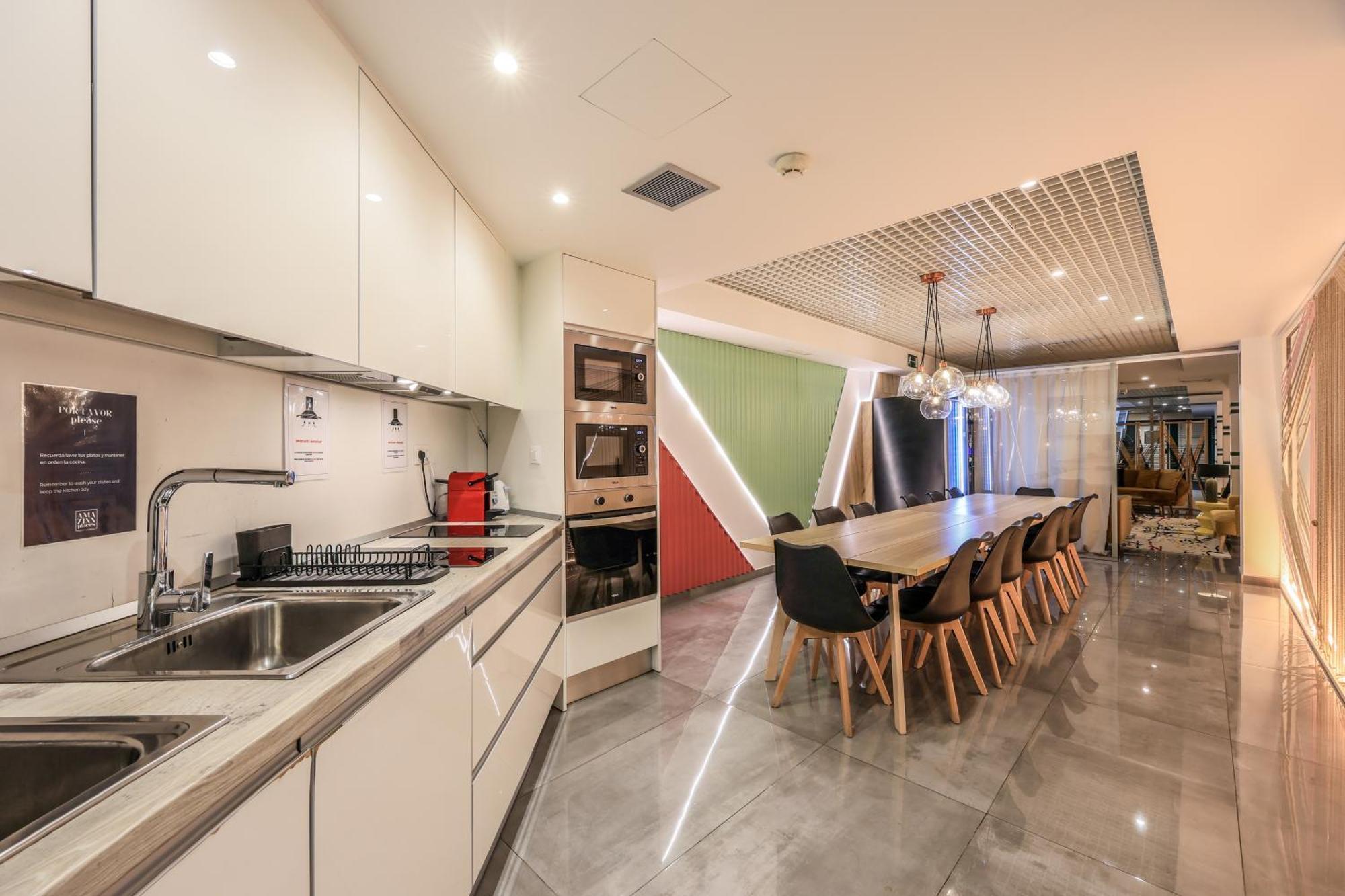 Amazinn Places Blasco De Garay 113 Madri Exterior foto