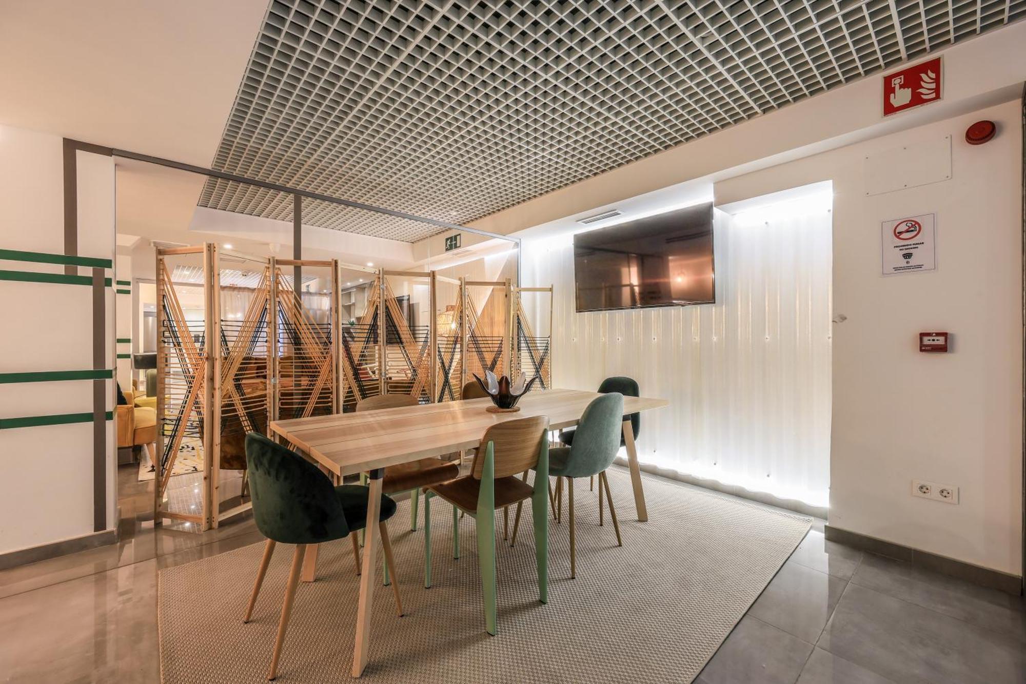 Amazinn Places Blasco De Garay 113 Madri Exterior foto